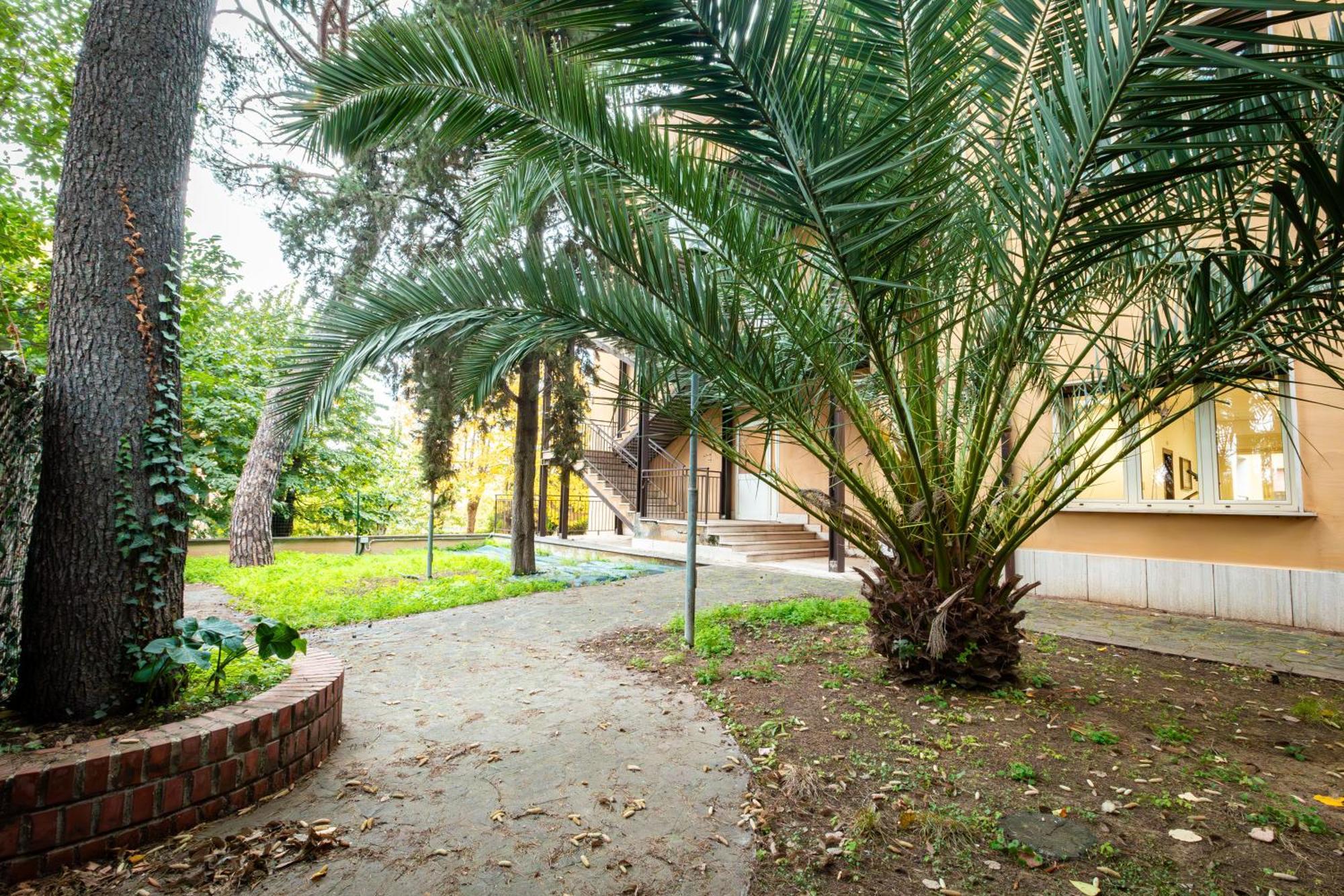 Ah Roma Hostel Bagian luar foto